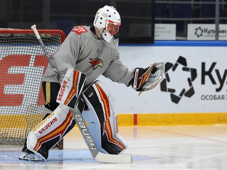 Раскатка «Авангарда» перед матчем в Нижнем Новгороде