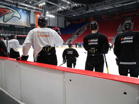 Открытая тренировка «Авангарда» для прессы и болельщиков