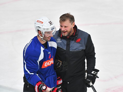 Тренировка "Авангарда" в Екатеринбурге