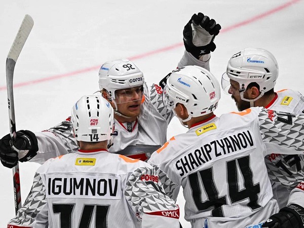 «Амур» проиграл «Авангарду», а «Адмирал» — «Трактору»