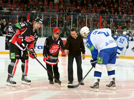 01.11.2013 "Авангард" - "Нефтехимик"