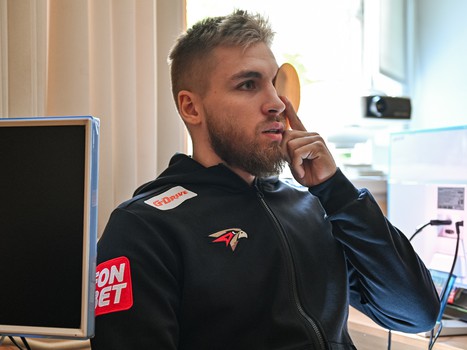 Медицинский осмотр «Авангарда». День 1