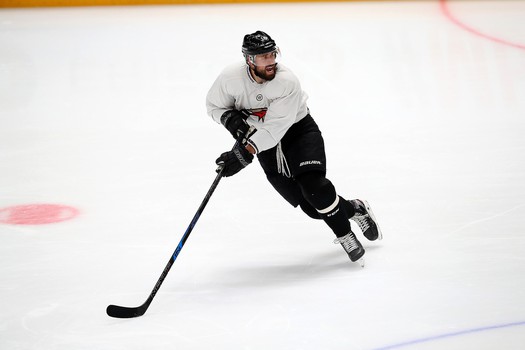 Снова на льду. «Авангард» вернулся к работе