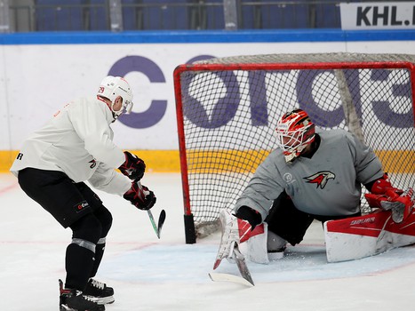 Тренировка «Авангарда» перед стартом финала Кубка Гагарина