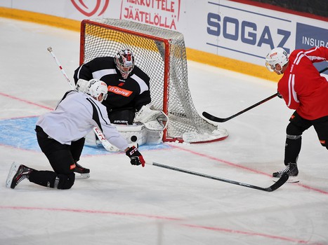 "Авангард" готовится к матчу с "Йокеритом"