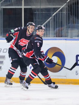 10.04.2015 "Авангард" - "Омские Ястребы" 5:4