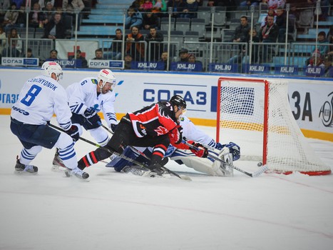 14.10.2015. "Авангард" - "Адмирал" 6:5Б