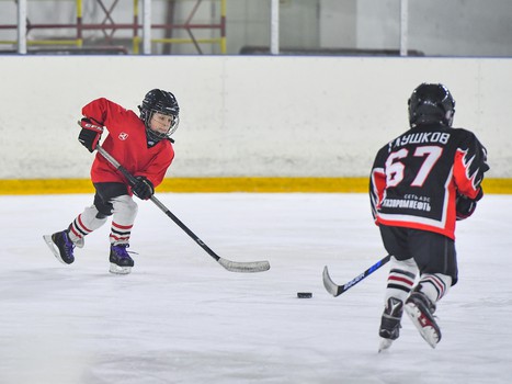 Ветераны «Авангарда» - сборная Ночной хоккейной лиги 8:4