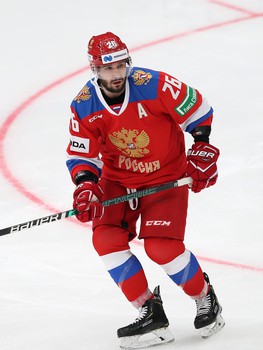 Семёнов и Войнов в матче сборной России против Швеции на Кубке 1 канала