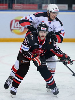 1/4 финала плей-офф МХЛ. Матч №3. "Омские Ястребы" - "Белые Медведи" 6:2