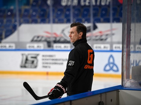 Тренировка «Авангарда» перед матчем в Нижнекамске