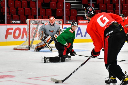 Тренировка «Авангарда» перед матчем с «Адмиралом»