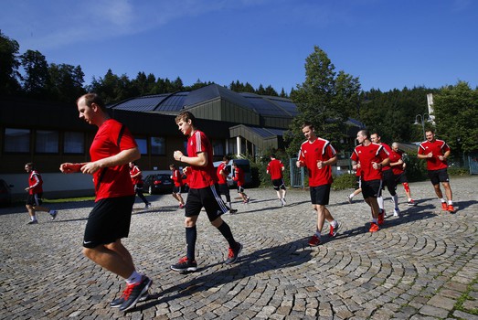 Раскатка перед первым матчем межсезонья в Фюссене