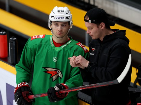 Раскатка «Авангарда» перед матчем в Череповце