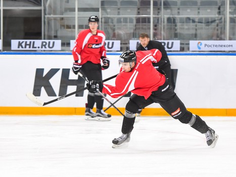 Раскатка "Авангарда" перед стартовым матчем сезона с "Югрой"