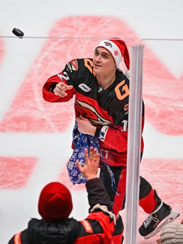 «Авангард» - «Барыс» 5:2. Вокруг матча