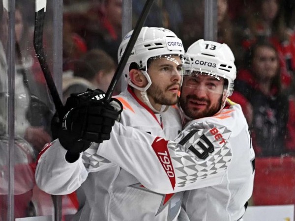 Константин Окулов и Джованни Фьоре вошли в символическую сборную недели КХЛ!