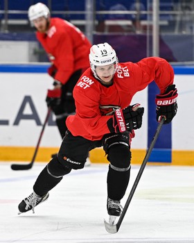 Раскатка «Авангарда» перед третьим матчем серии с «Сибирью» в Новосибирске