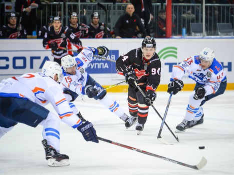 07.12.2017. "Авангард" - "Лада" 4:2