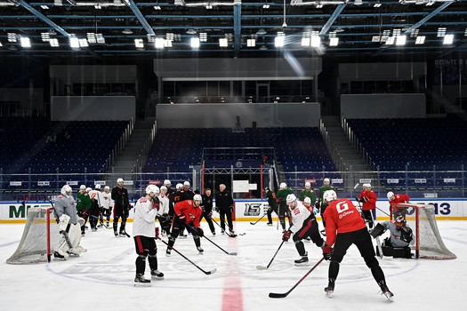 Тренировка «Авангарда» перед матчем в Новосибирске