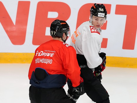 Раскатка «Авангарда» перед матчем с «Магниткой»