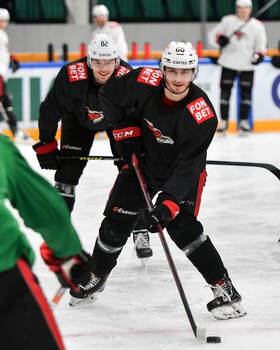 Раскатка «Авангарда» перед матчем в Казани