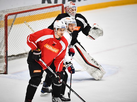 Раскатка "Авангарда" перед выездным матчем с "Барысом"