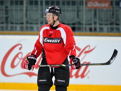 "Авангард" готовится к заключительным матчам регулярного чемпионата