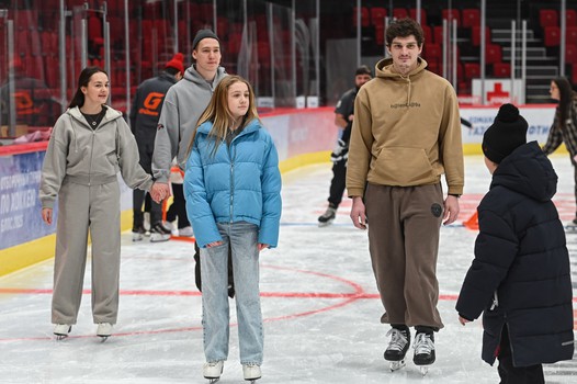 30.11.2025. Семейный день «Авангарда» на G-Drive Арене