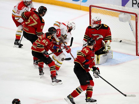 30.12.2020. «Авангард» - «Куньлунь Ред Стар» 3:4 Б