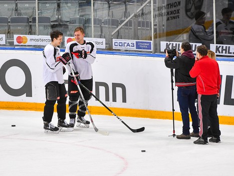 Рождественские игры "Авангарда": Пьянов vs Лемтюгов