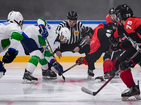 Заключительный день финала Первенства ЮХЛ в Омске