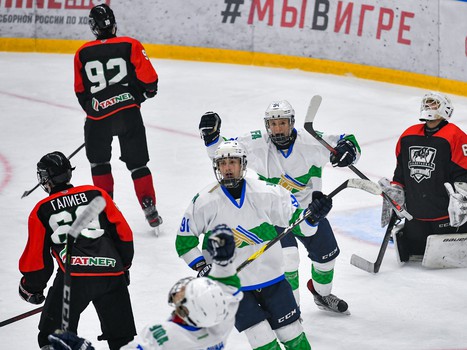 Заключительный день финала Первенства ЮХЛ в Омске