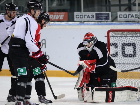 Тренировка "Авангарда" перед стартом домашней серии