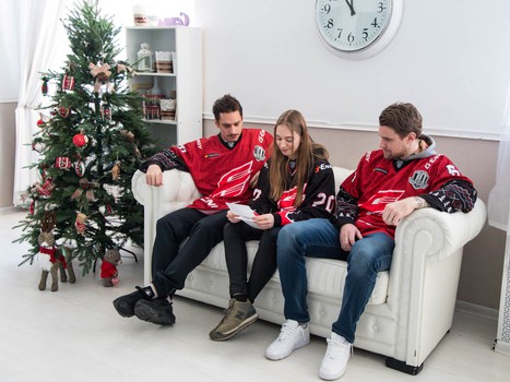 Новогоднее чудо: фотосессия с игроками