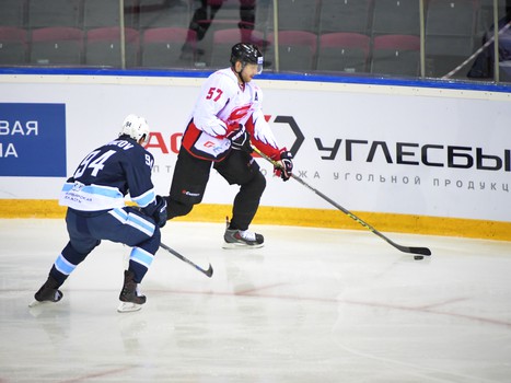 13.08.2016. Мемориал Ромазана-2016. "Сибирь" - "Авангард" 0:2
