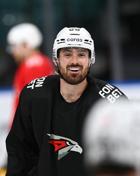 Тренировка «Авангарда» перед матчем в Санкт-Петербурге