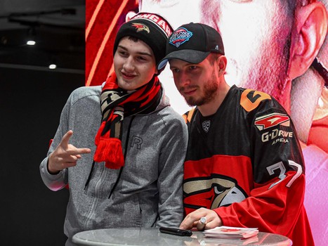 «Авангард» - «Лада» 5:1. Вокруг матча