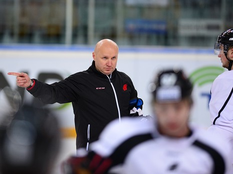 Тренировка "Авангарда" перед стартом домашней серии