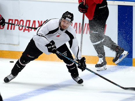 Раскатка "Авангарда" перед матчем с "Нефтехимиком"