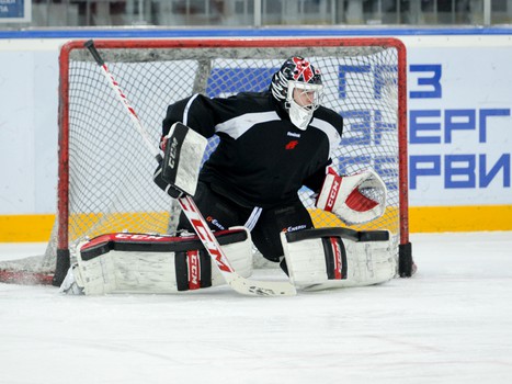 "Авангард" тренируется перед стартом домашней серии