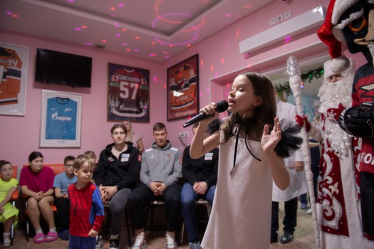 «Авангард» в гостях у болельщиков из гематологического отделения ОДКБ