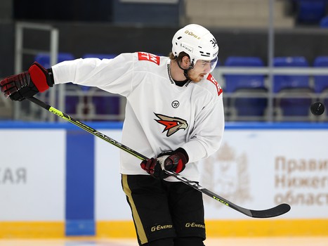 Раскатка «Авангарда» перед матчем в Нижнем Новгороде