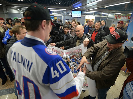 Чемпион мира 2014 Сергей Калинин прилетел в Омск