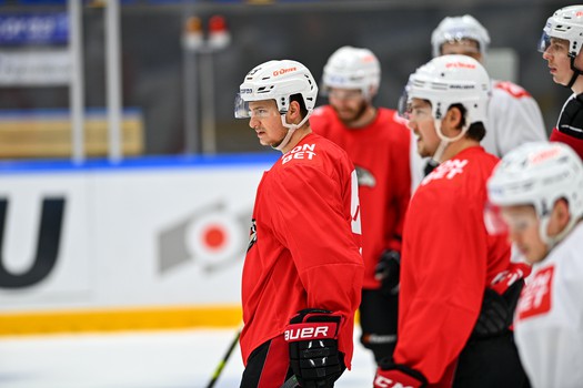 Раскатка «Авангарда» перед матчем в Нижнем Новгороде