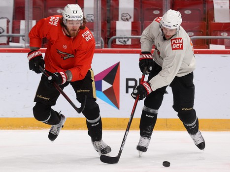 Раскатка «Авангарда» перед матчем в Челябинске