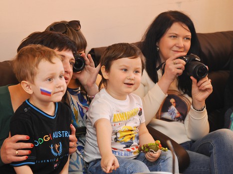 "Авангард" устроил праздник для юных болельщиков из ООДКБ