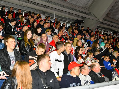 01.09.2019. Фан-зона «Авангарда» на «Красной Звезде»