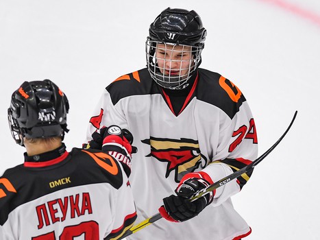 Четвёртый игровой день финала Первенства ЮХЛ в Омске