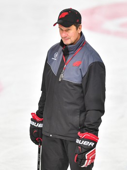 Тренировка "Омских Ястребов" перед стартом нового сезона МХЛ